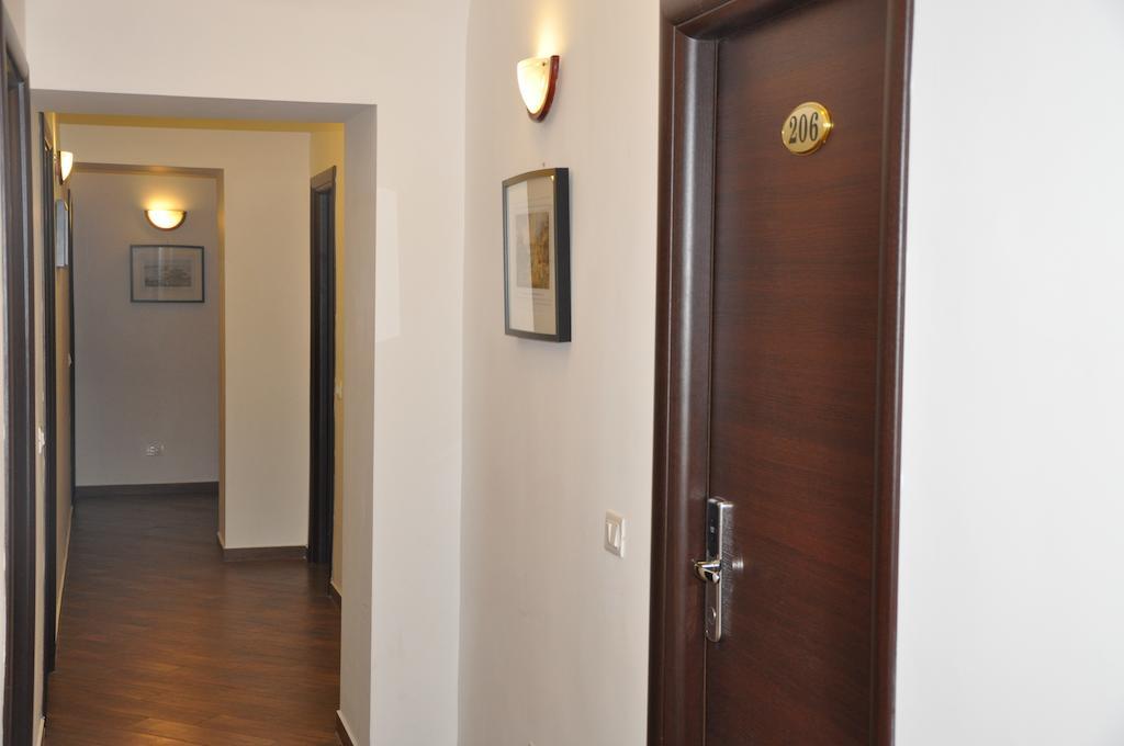 Romangelo Termini Guesthouse Exteriér fotografie