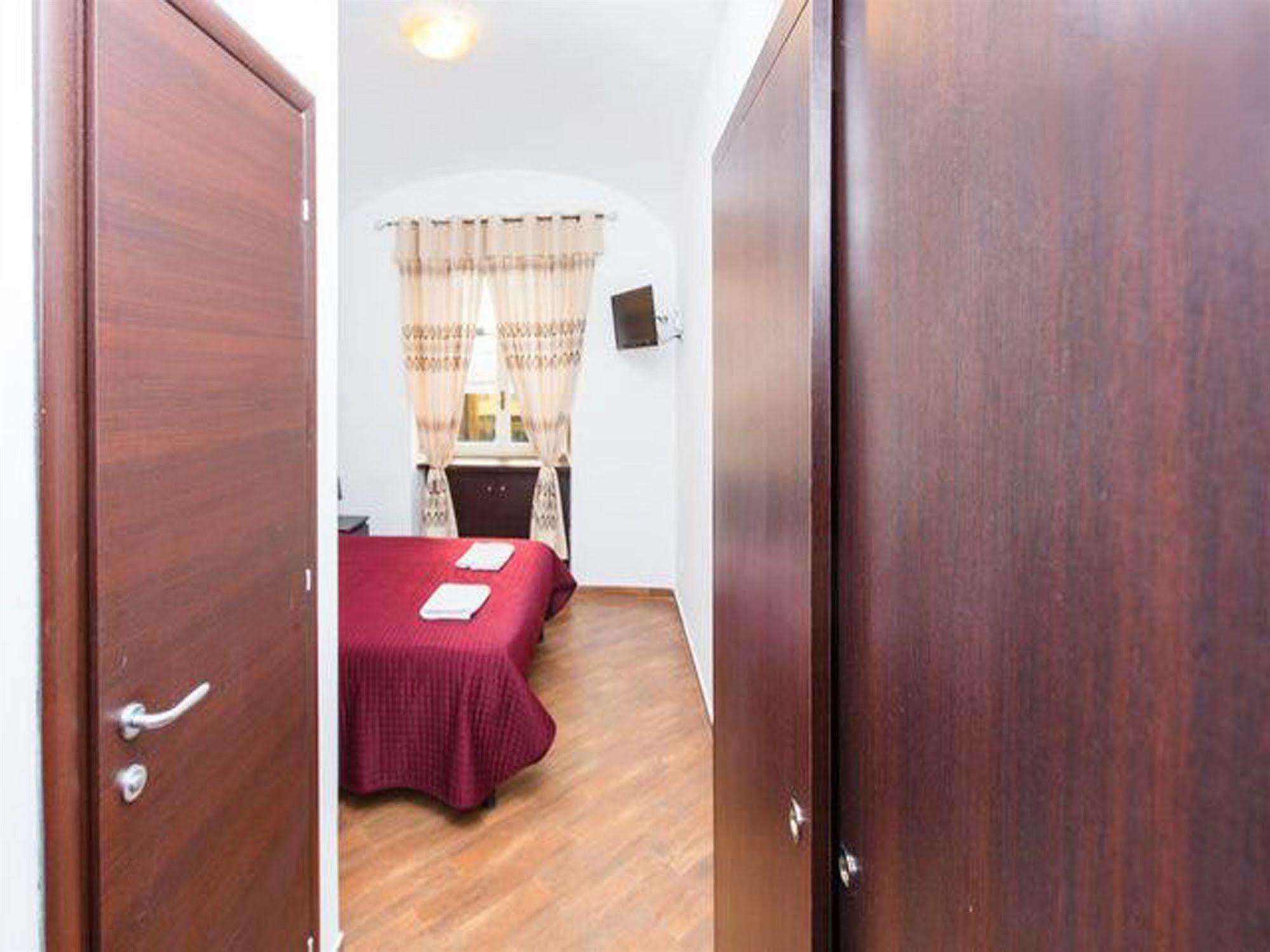 Romangelo Termini Guesthouse Exteriér fotografie